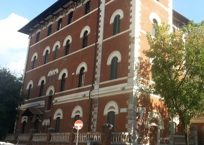 Farnese Design Oda ve Kahvaltı Roma