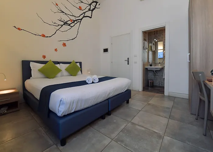 Farnese Design Oda ve Kahvaltı 4*