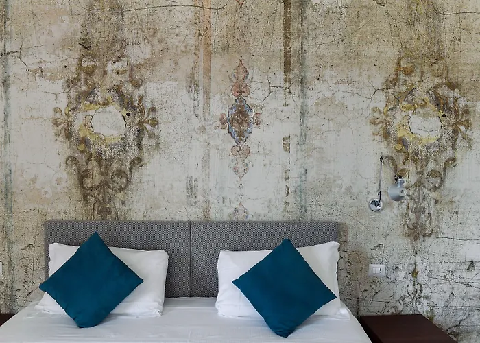 Farnese Design Oda ve Kahvaltı